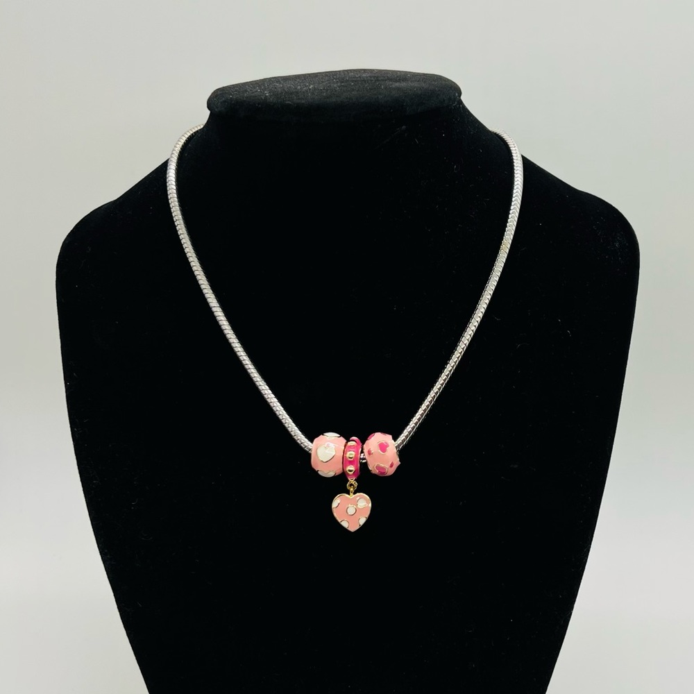 NWOT Little Miss Twinstars Necklace White Gold Three Ceramic Charms Hearts Pink